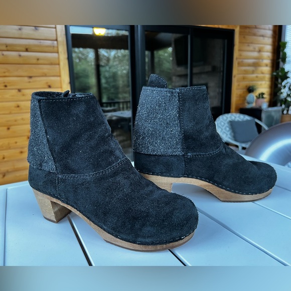 🅢🅐🅝🅘🅣🅐 Lilly Square Clog Boot - Picture 4 of 8